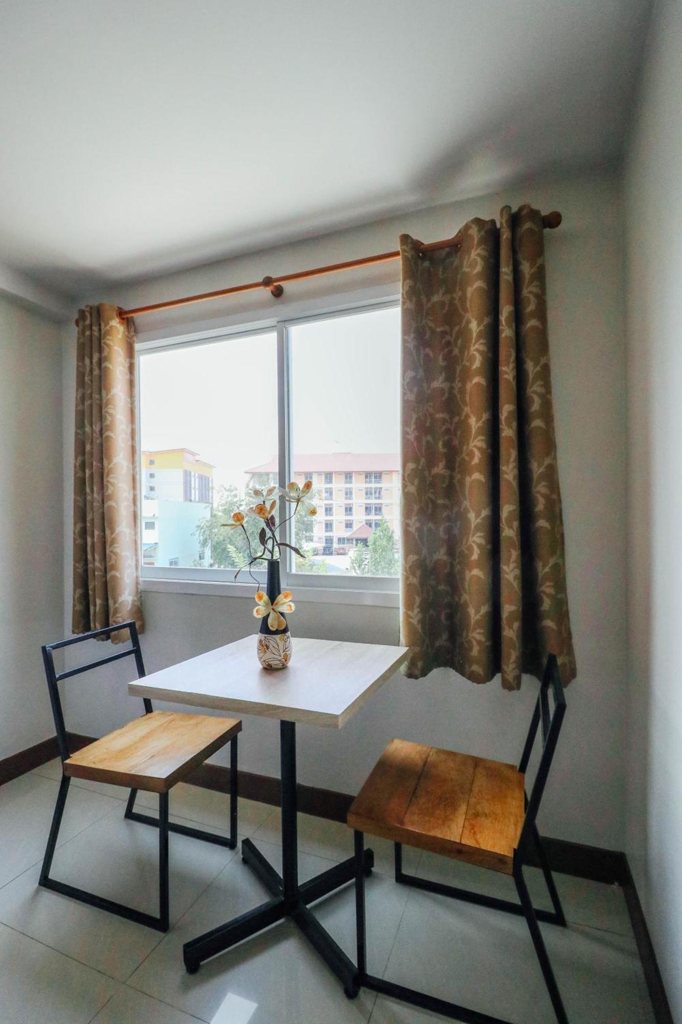 Dd Place Супханбури Экстерьер фото