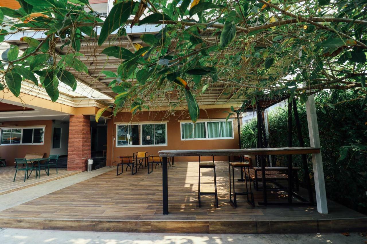 Dd Place Супханбури Экстерьер фото